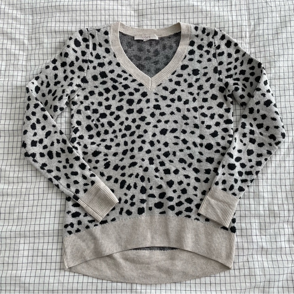 LOFT cozy high-low hem v-neck sweater
